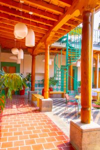 Lura Hostel Cafe